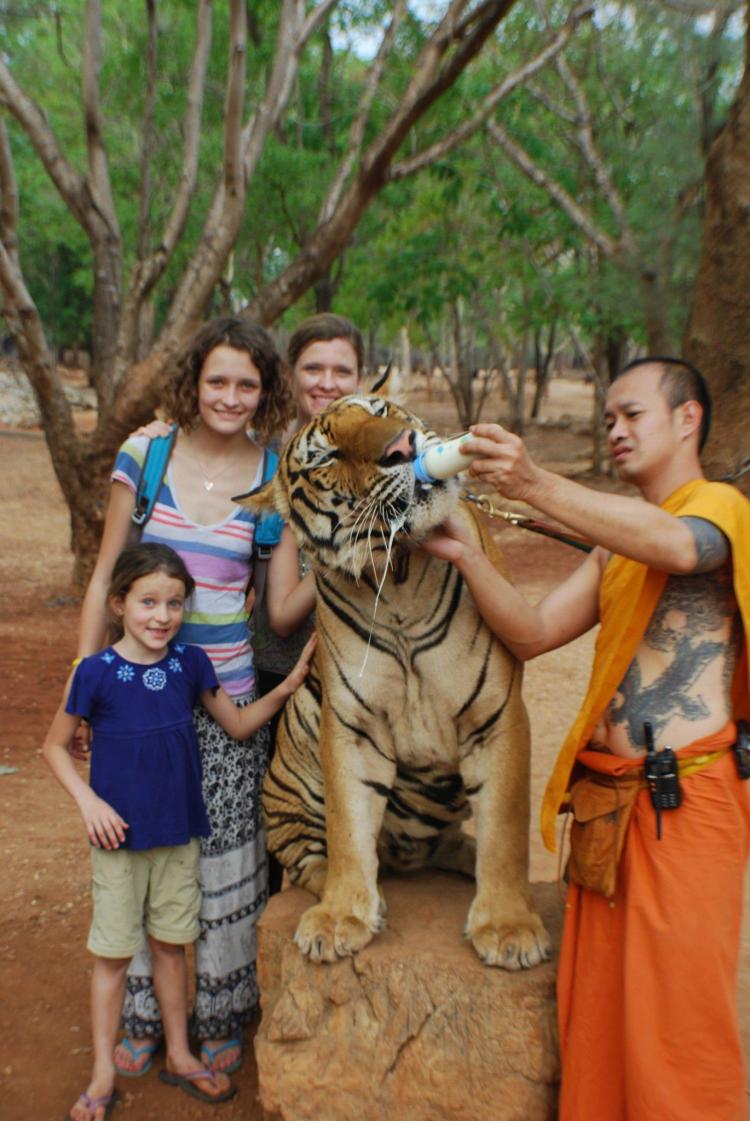 462521_3687640237452_1691147687_o